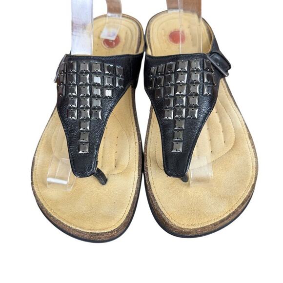 Clarks Unstructured Undrizzle Studded Leather Thongs Comfort Sandals Shoes 7.5 - Picture 6 of 16